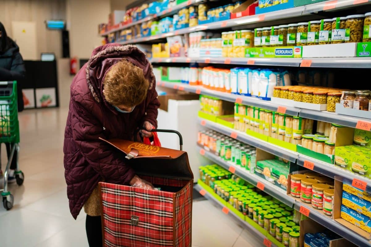 Comment choisir le bon fournisseur en gros d'épicerie fine pour votre entreprise