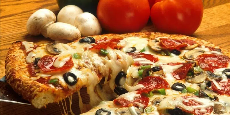 Comment réussir la recette de la pizza bella