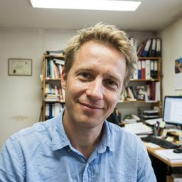 Stéphane Joly